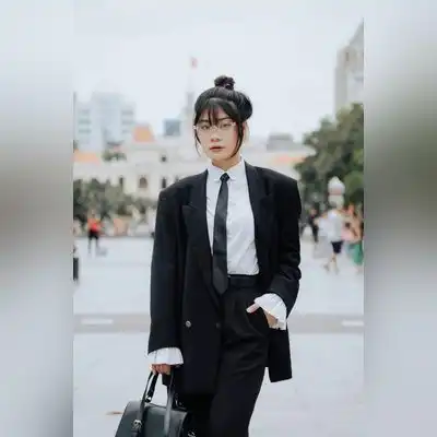 金薇清